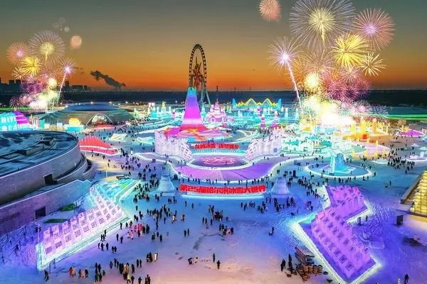 بزرگترین پارک برفی جهان در چین افتتاح شد + تصاویر دیدنی