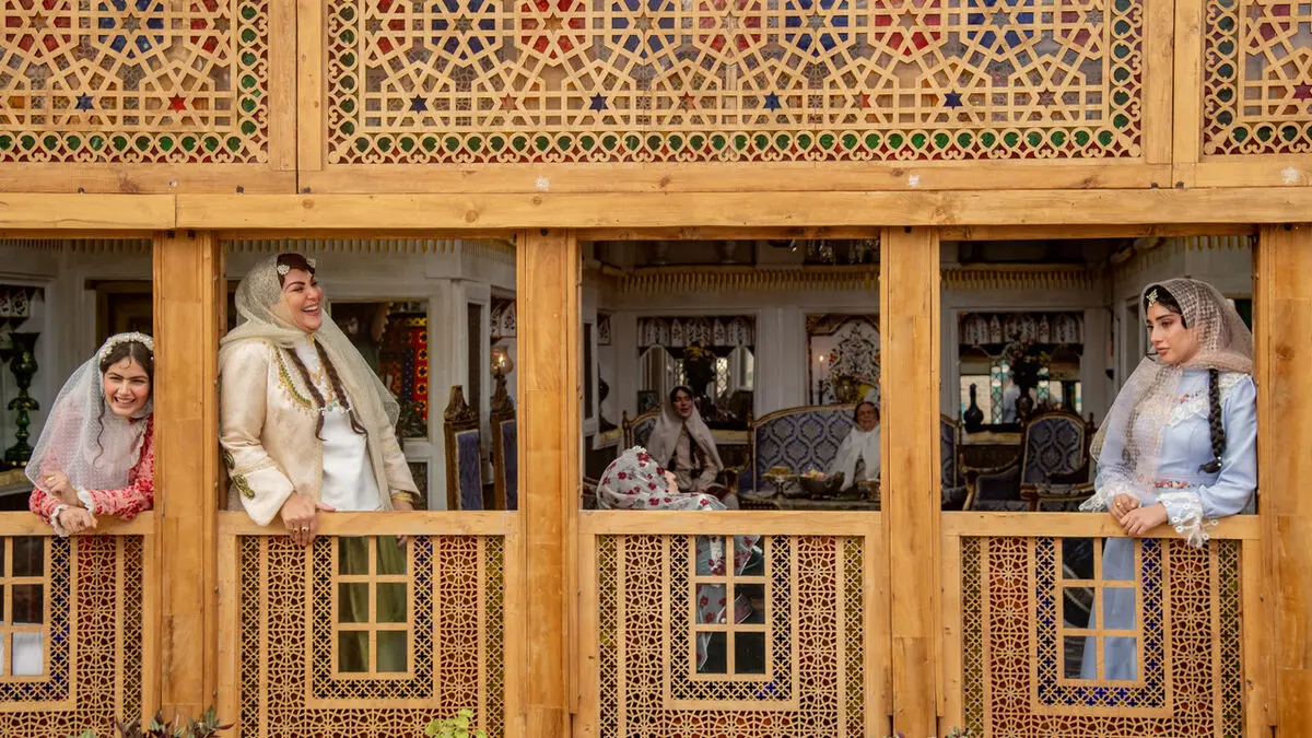 لوکیشن بامداد خمار
