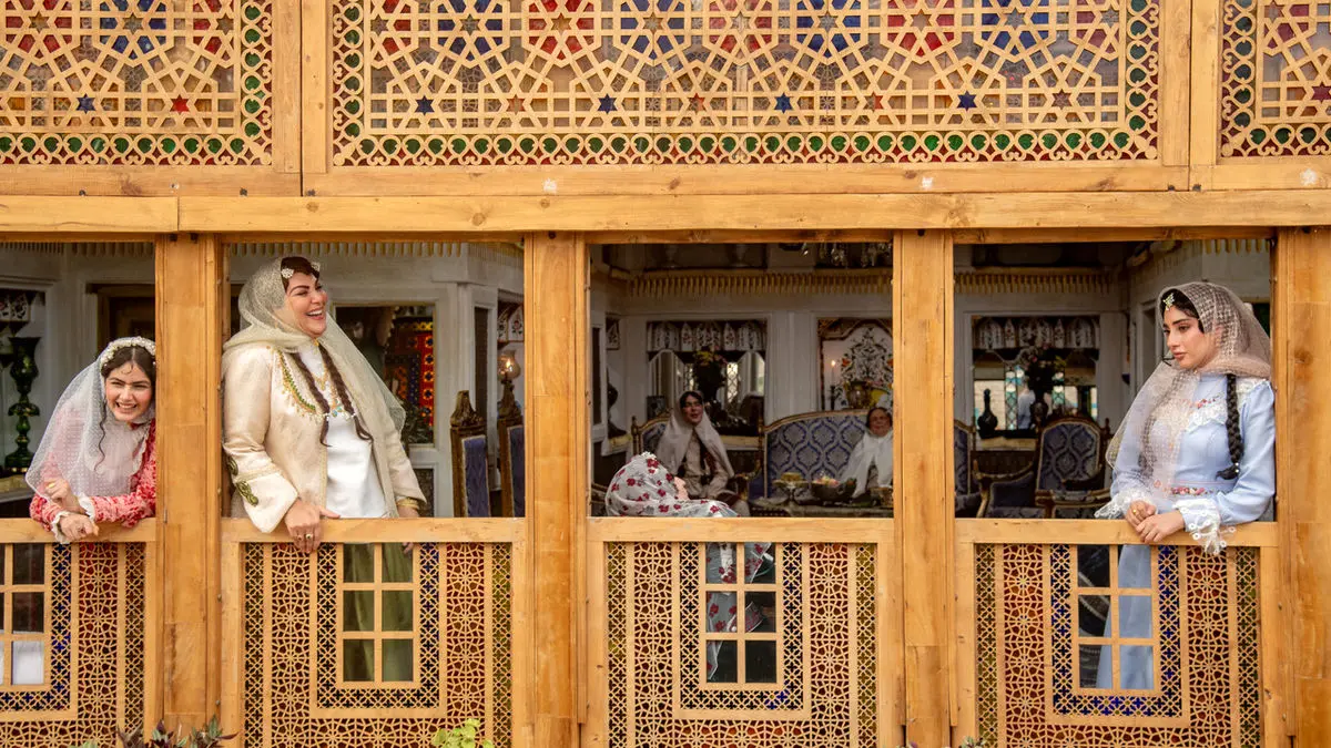 لوکیشن بامداد خمار