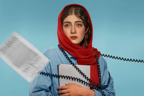 قسمت دوم سریال مو به مو را از اینجا دانلود کنید