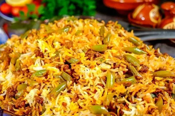 طرز تهیه لوبیا پلو نذری برای 100 تا 200 نفر + ویدیو