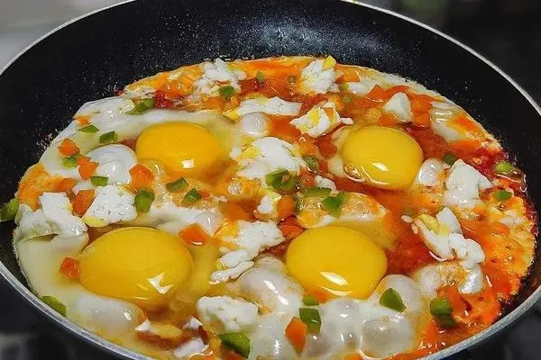 (ویدیو) روش تهیه 5 مدل نیمرو متفاوت برای صبحانه های خاص!