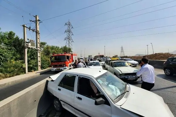 (ویدیو) بزرگترین تصادف زنجیره ای اخیر در بزرگراه امام علی تهران