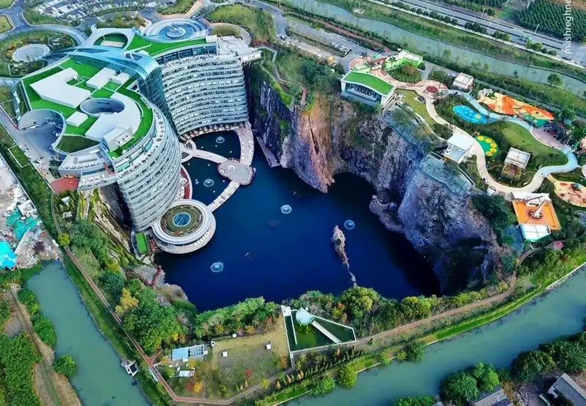 اولین هتل زیرزمینی چین