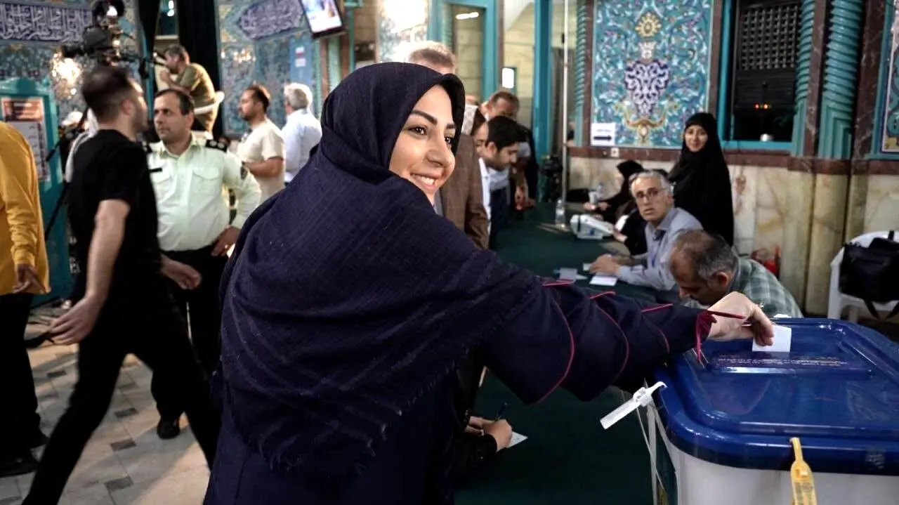 کدام هنرمندان در انتخابات شرکت کردند؟