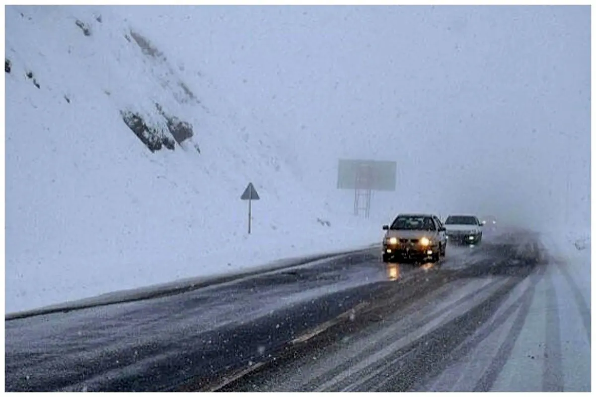 (ویدئو) کولاک برف در جاده ورزقان در اولین روز های پاییز