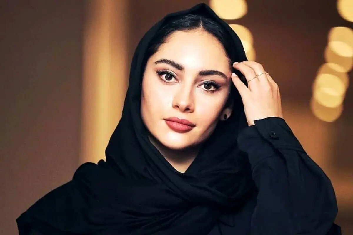 دور دور ترلان پروانه با چکمه های 18 میلیونی کارتونی + تصاویر