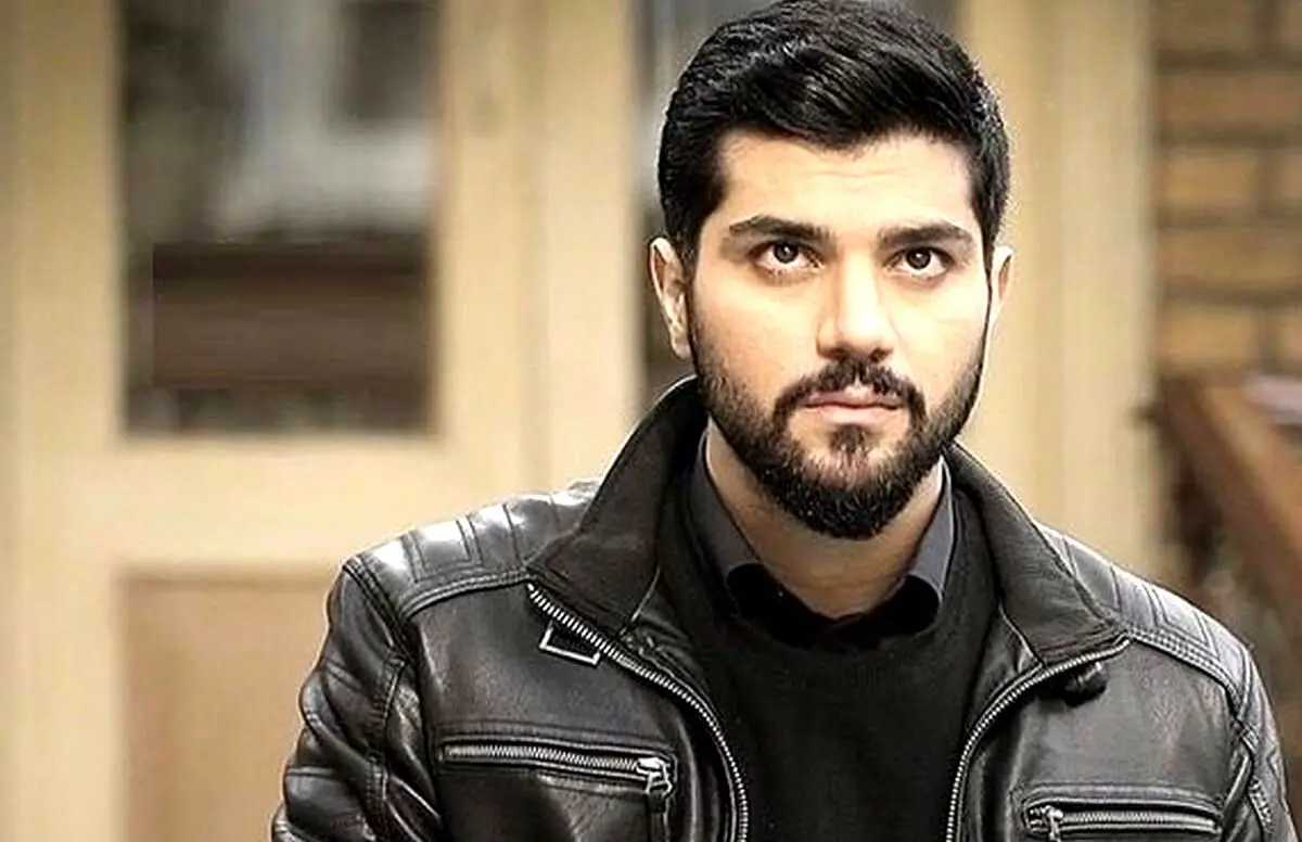 تبریک روز مادر به سبک متفاوت سینا مهراد + عکس