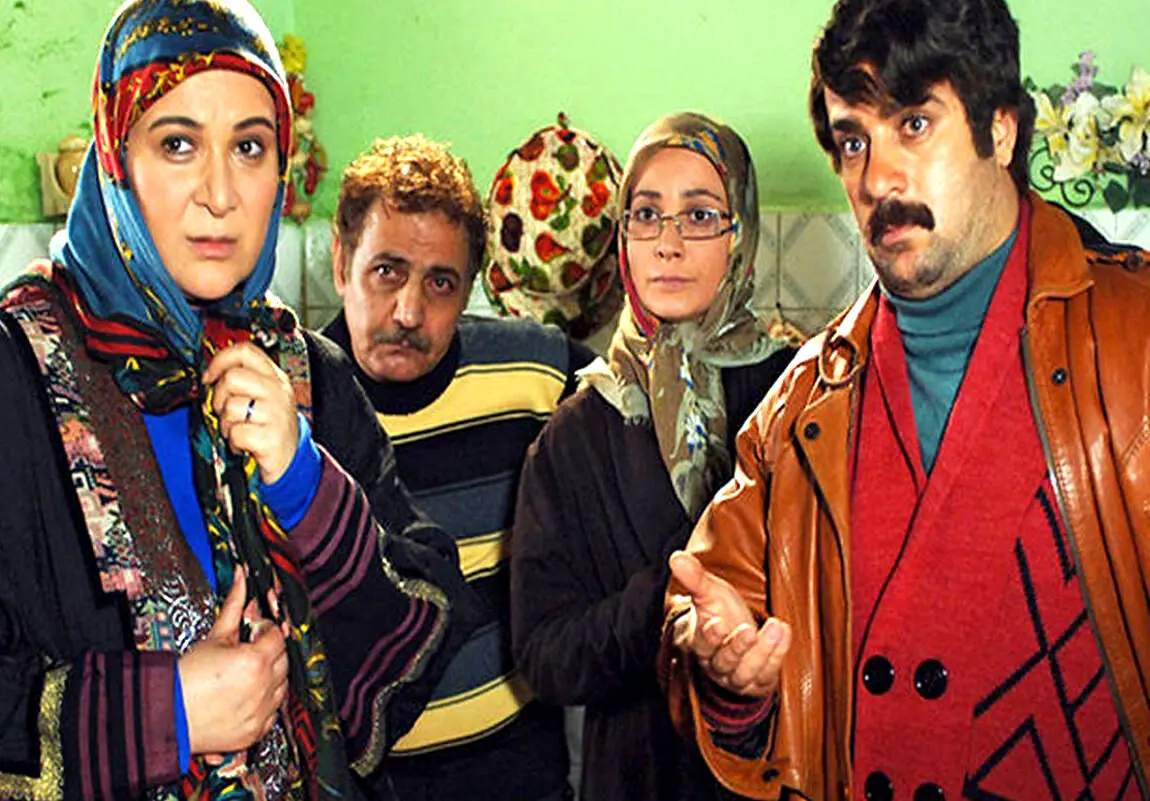 آخر شبی دوتا سکانس خنده دار از سریال پایتخت ببینیم؟ + فیلم 