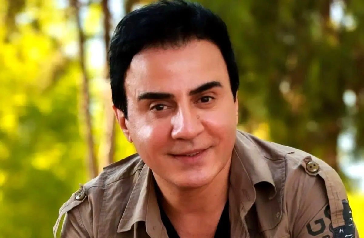 (ویدیو) تغییر چهره دور از انتظار عمو پورنگ با دامن و روسری زنانه! 