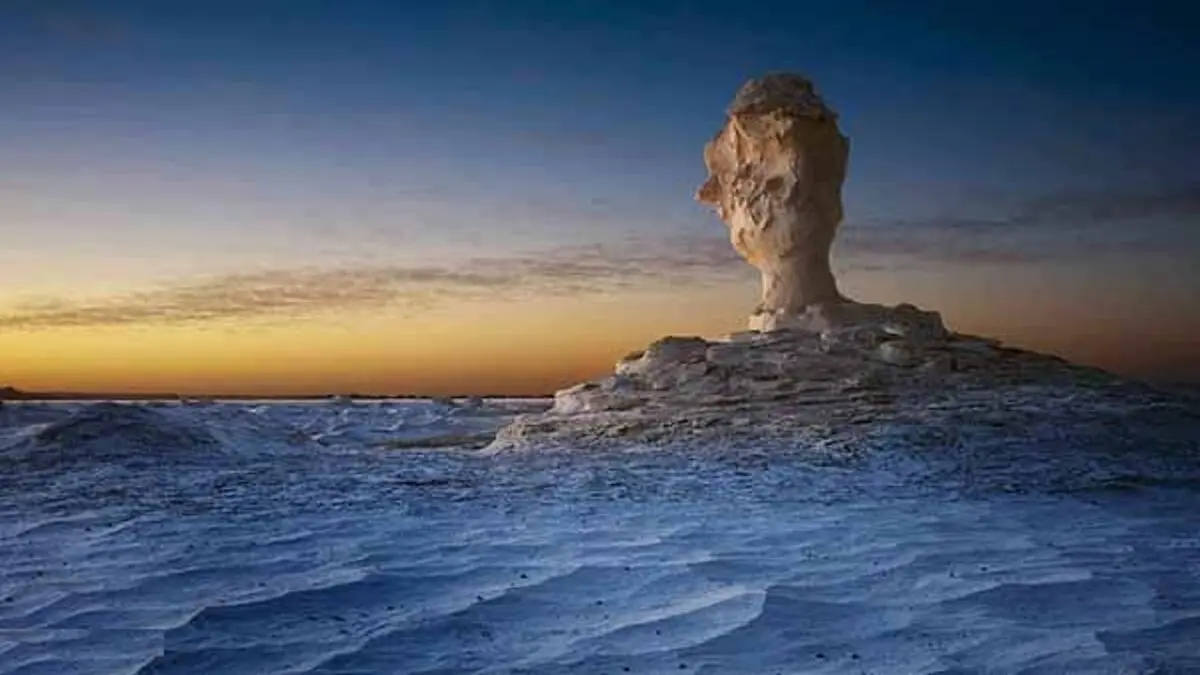 بیابان فارافرا