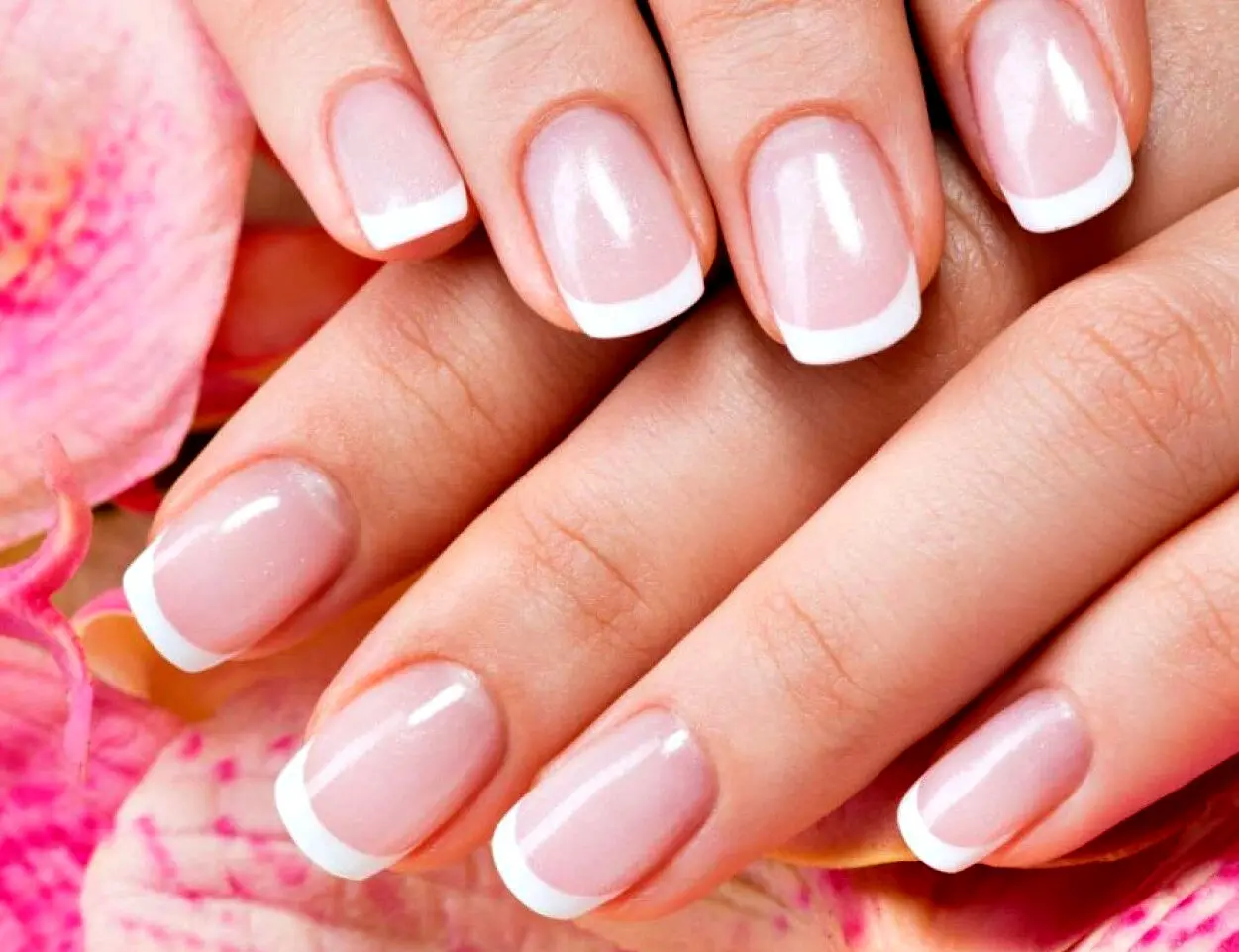 دو روش بهت یاد میدم تا مثل حرفه ای ها  فرنچ ناخن انجام بدی + فیلم 