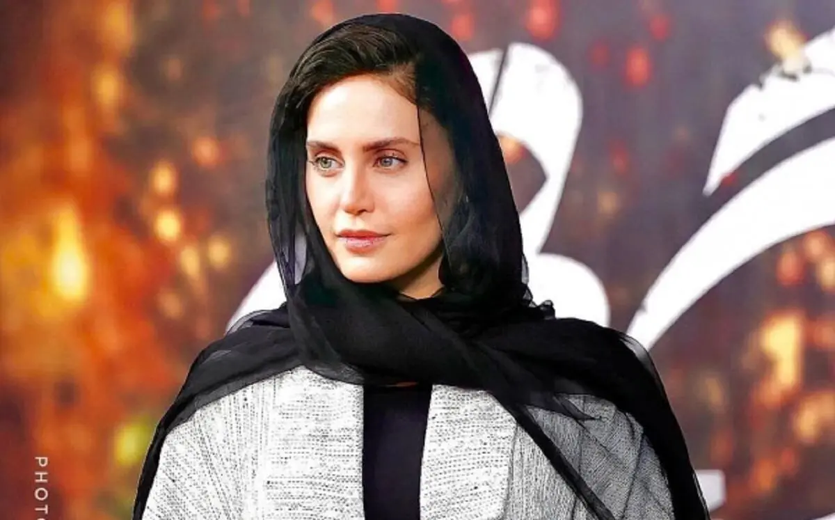 الناز وناهید و مبینا