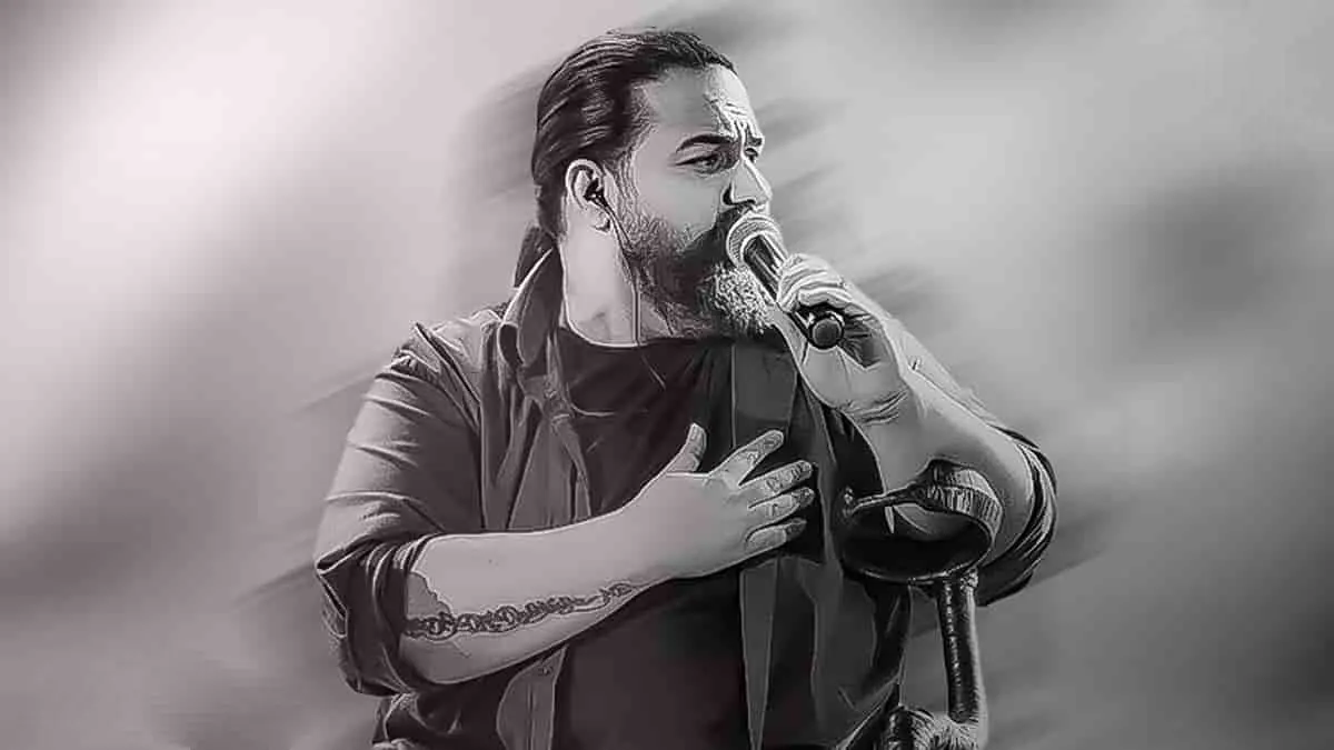 دانلود آهنگ جدید رضا صادقی به نام مثلا + متن ترانه