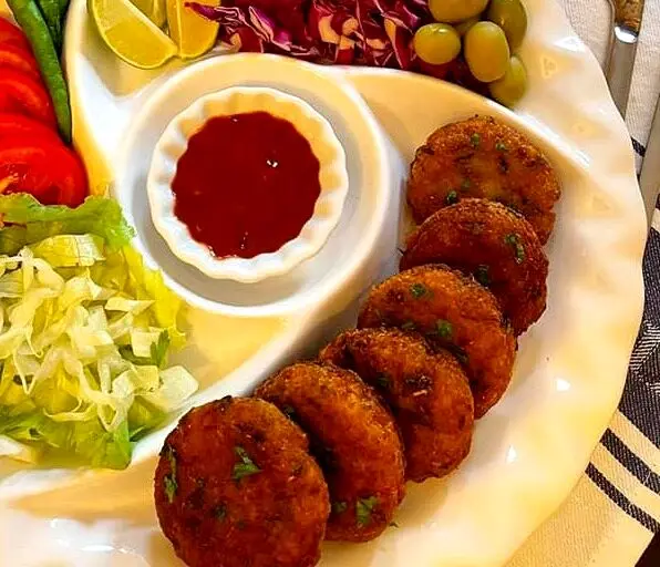 با آلوتیکا یه سر برو هند و برگرد | روش پخت کتلت هندی با سیب زمینی