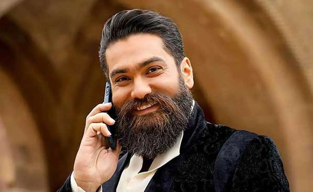گریم و لباس علی زندوکیلی در نقش سیرنگ نمایش «نبرد رستم و سهراب» + عکس