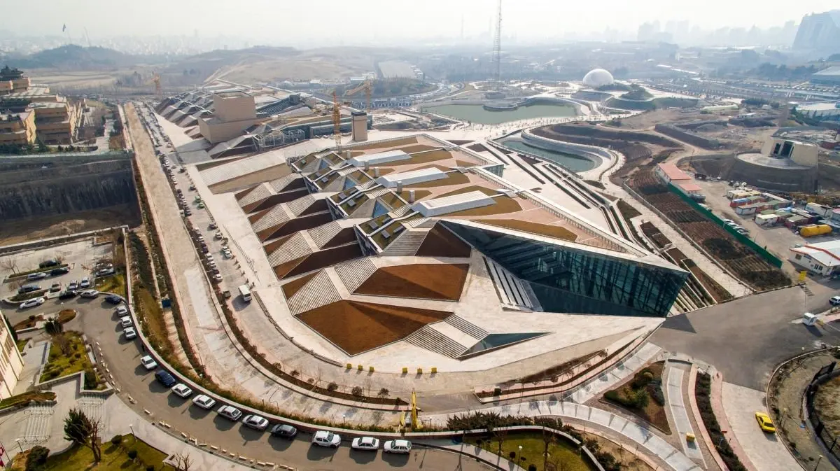 بزرگترین باغ کتاب جهان در قلب تهران؛ ثبت شده در گینس + آدرس