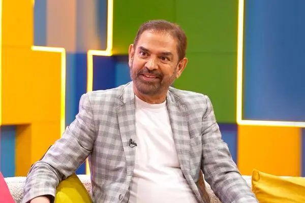 قسمت 3 برنامه رباط صلیبی با حضور فیروز کریمی + لینک تماشای مستقیم