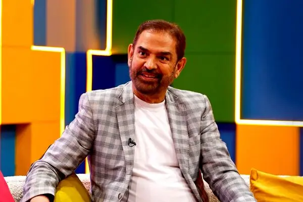 قسمت 3 برنامه رباط صلیبی با حضور فیروز کریمی + لینک تماشای مستقیم