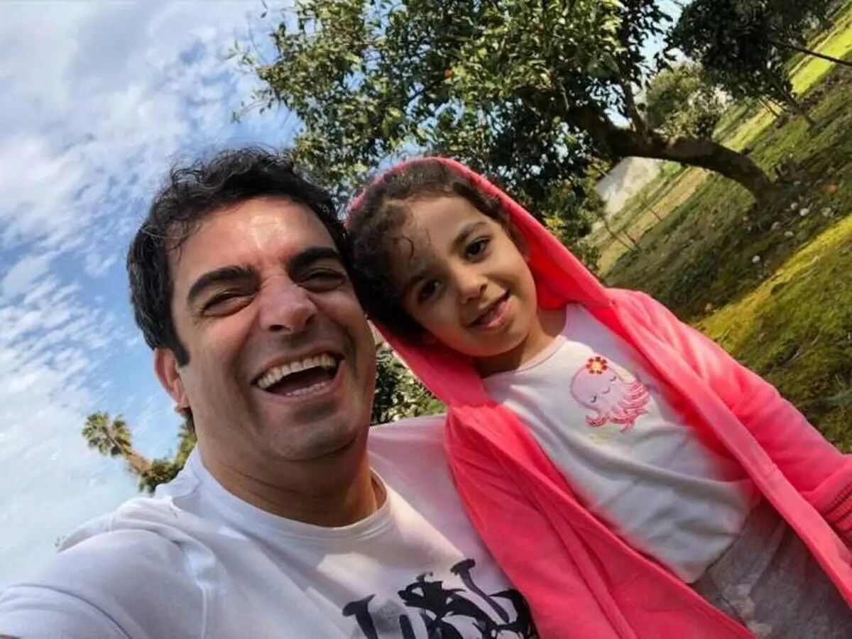 منوچهر هادی