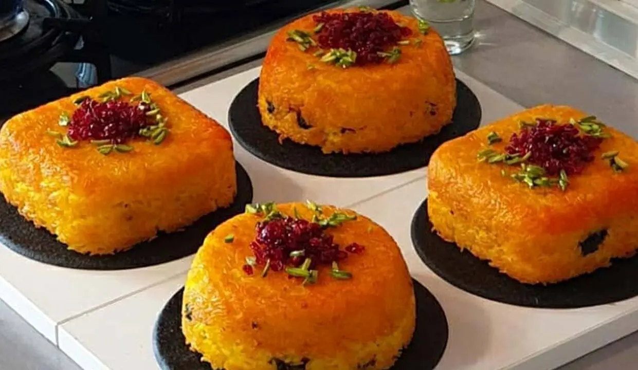 طرز تهیه ته چینی که دستپختت رو معروف میکنه! | برای مهمونی ته چین قالبی درست کن