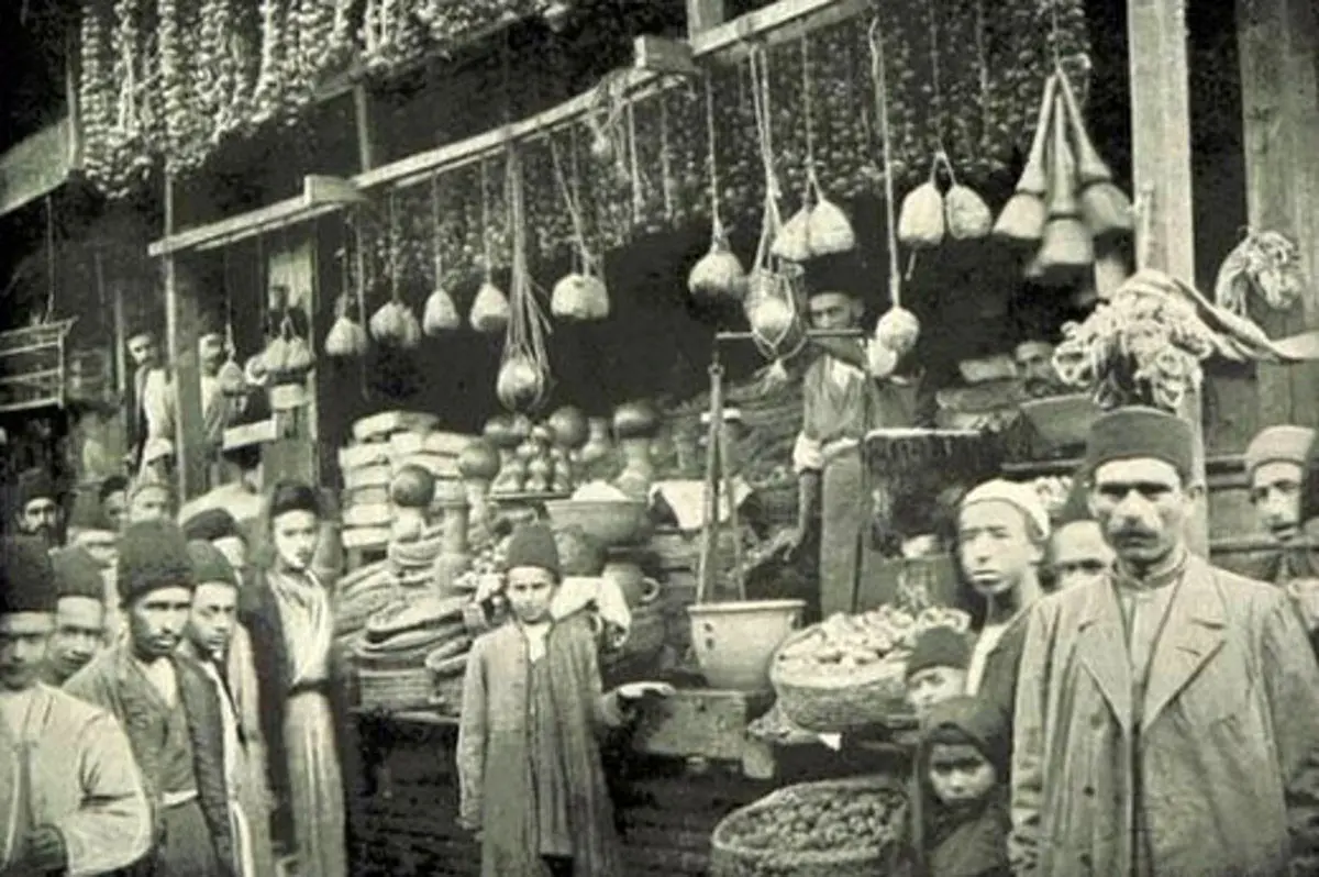 اولین فیلم از حال و هوای بازار تهران در زمان قاجار؛ سال 1285