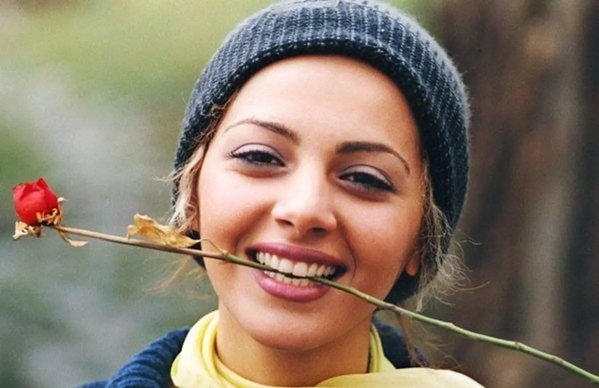 چکامه چمن ماه