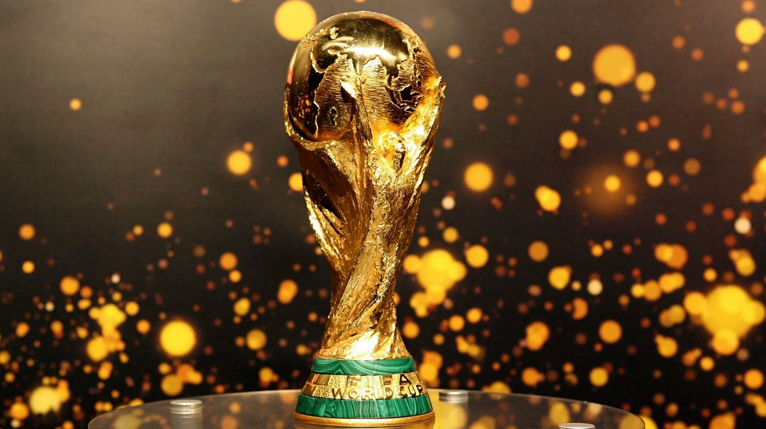 جنجال بزرگ جام جهانی 2022 از یک خودکار شروع شد! + عکس