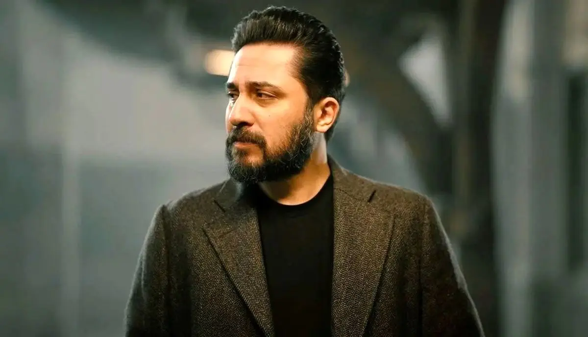 روزبه بمانی مجنون