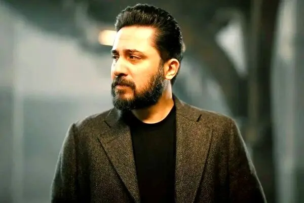 آهنگ جدید روزبه بمانی به نام مجنون منتشر شد + دانلود و متن ترانه