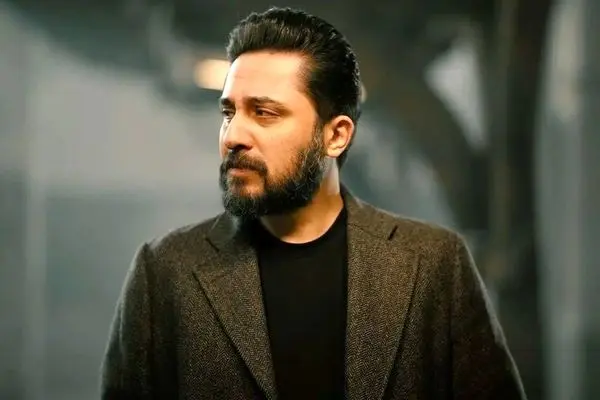 آهنگ جدید روزبه بمانی به نام مجنون منتشر شد + دانلود و متن ترانه