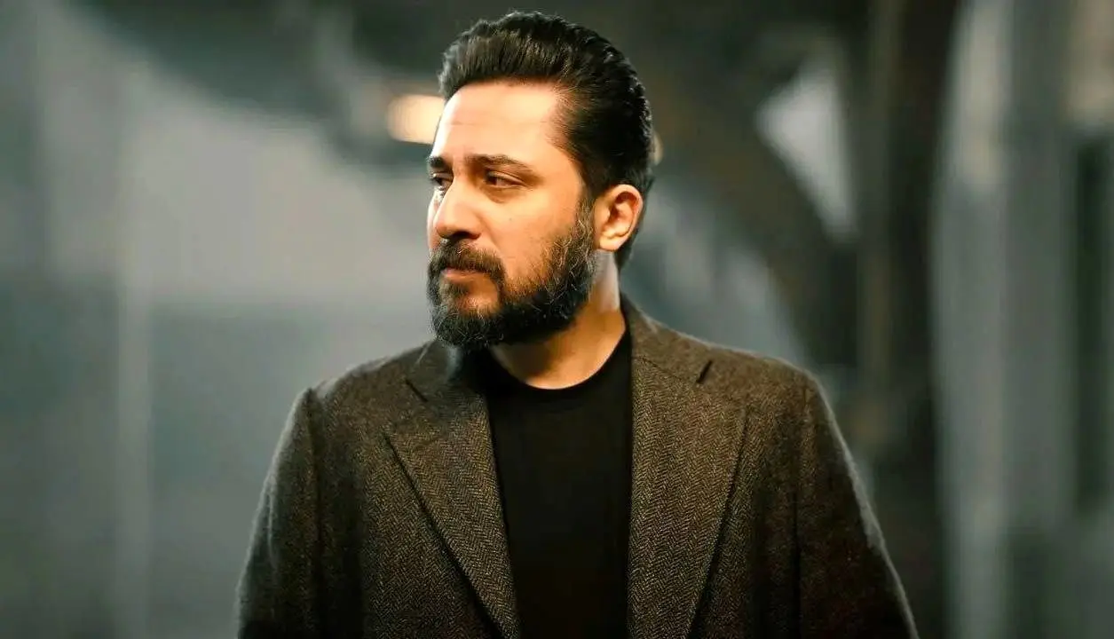 آهنگ جدید روزبه بمانی به نام مجنون منتشر شد + دانلود و متن ترانه