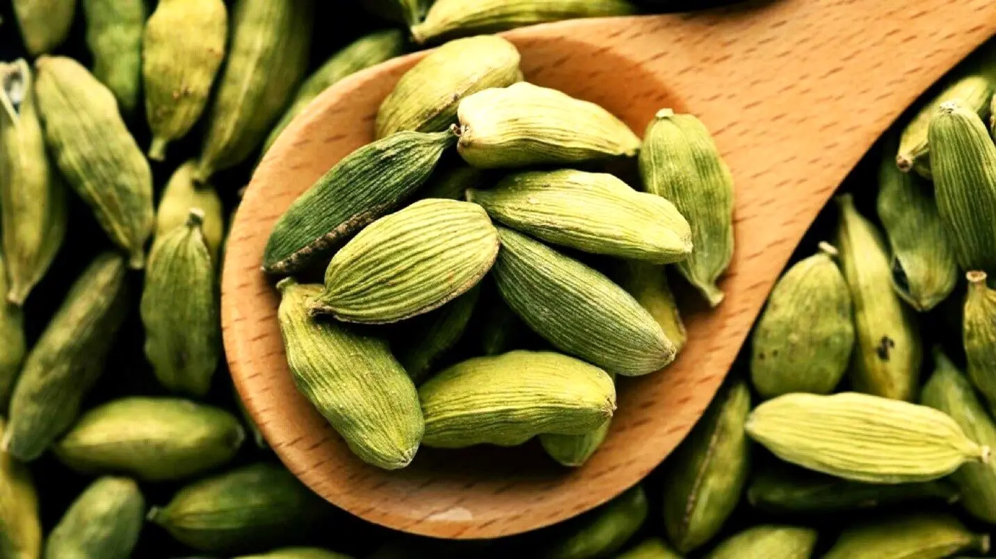 درمان گلو درد با قرص زیر زبانی هل + طرز تهیه دمنوش آن