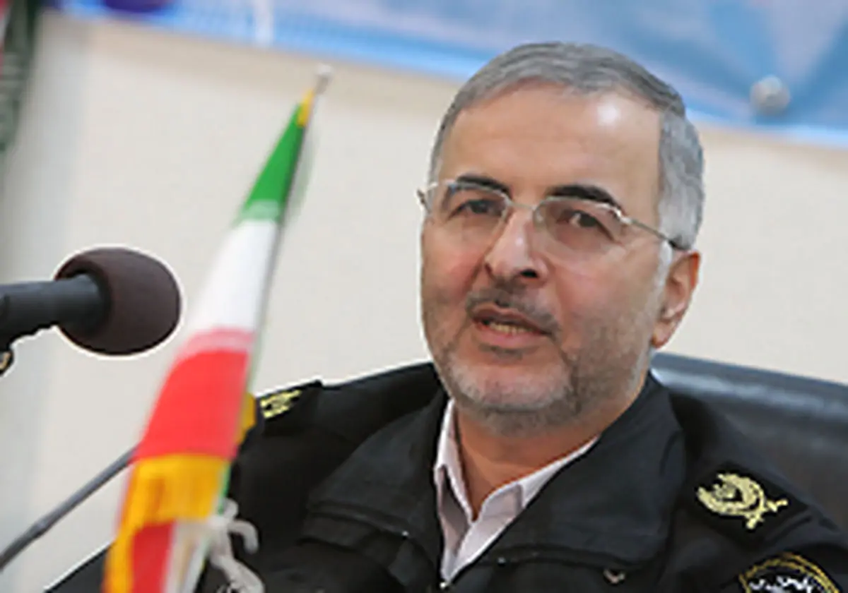 اسکندر مومنی