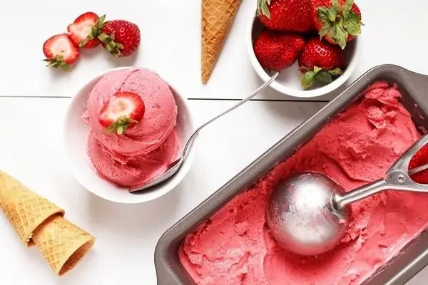 ۸ مدل بستنی رژیمی بدون شکر؛ مقوی و سالم + طرز تهیه