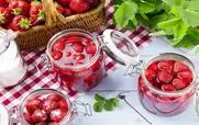 طرز تهیه کمپوت توت فرنگی خانگی؛ خوشمزه و ماندگار با طعم بی‌نظیر