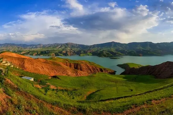 نزدیک‌ ترین دریاچه‌ ها به تهران که صبح بری و عصر برگردی!